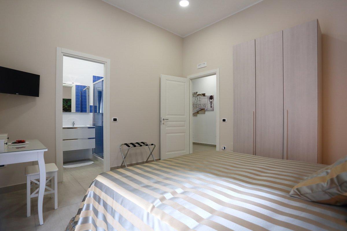 B&B Rosolino Napoli Bagian luar foto