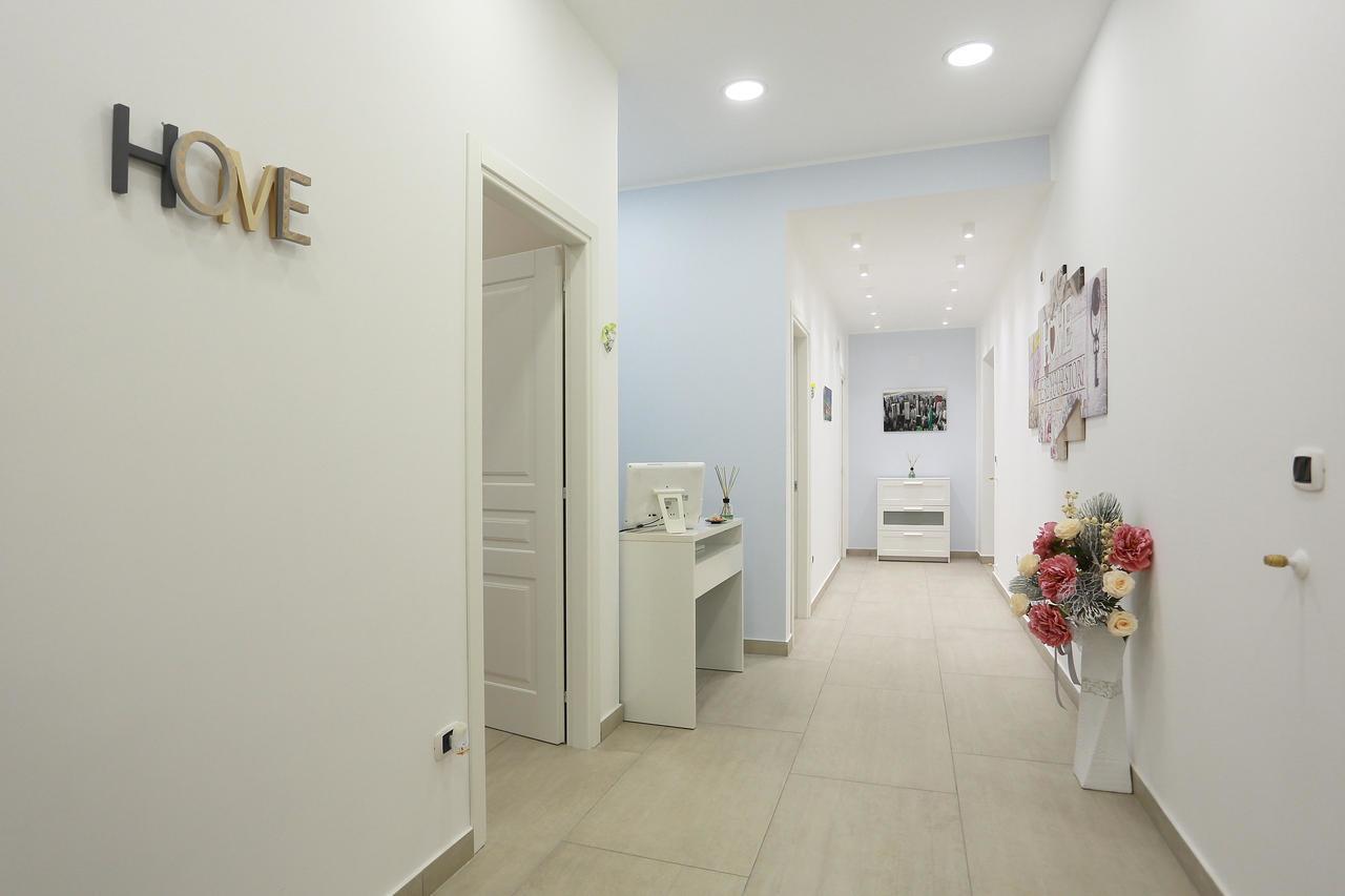 B&B Rosolino Napoli Bagian luar foto